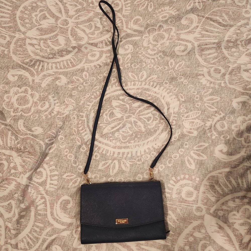 Kate Spade crossbody wallet